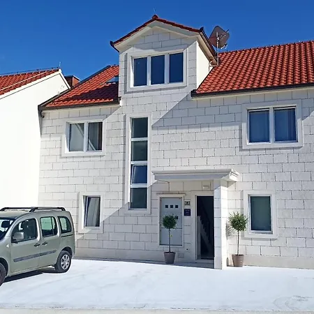 The Father's House ボル