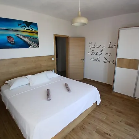 The Father's House * Bol